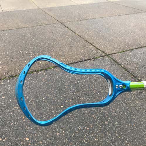 Nike Lakota U