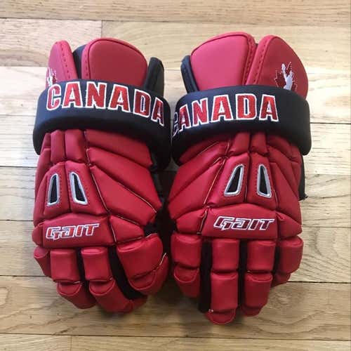New Gait - Team Canada Lacrosse Gloves