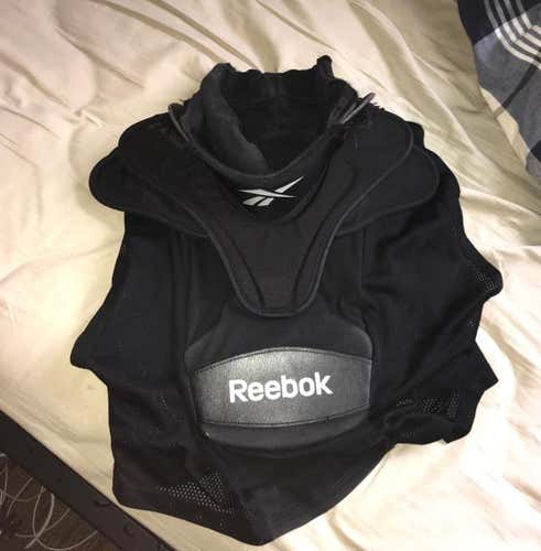 Reebok Shirt Style Throat Guard