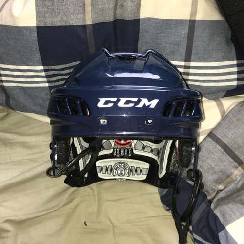 Like-new CCM Fitlite Senior Medium Helmet