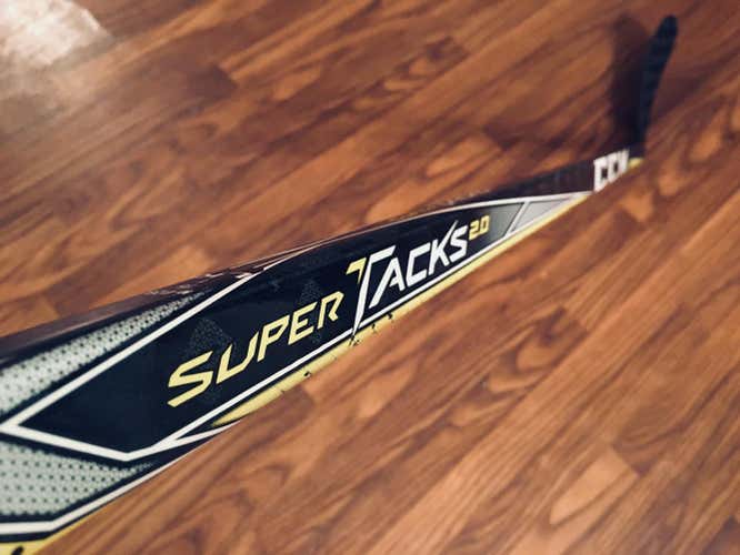 CCM Super Tacks 2.0 Stick Lefty Toe 71 - 75 Senior