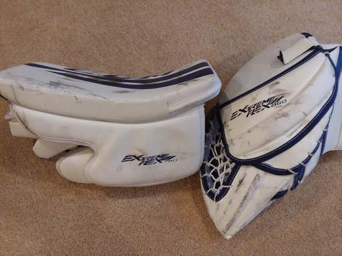 CCM Extreme Flex II 860 Goalie Glove & Blocker Regular Senior