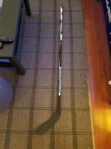 New Pro stock Tyler Johnson Warrior Dynasty HD1 Stick Right handed grip P88 curve 71 - 75 Senior