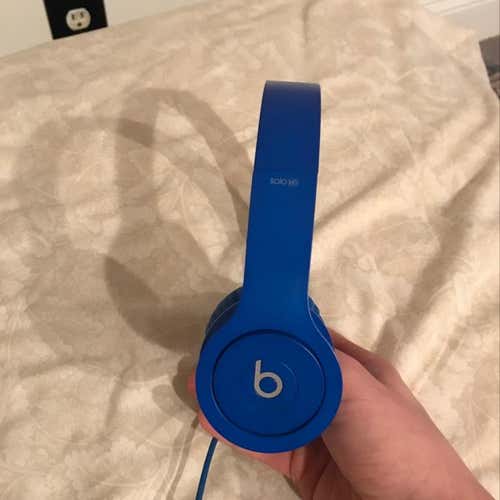 Beats Solo HD Headphones MINT CONDITION