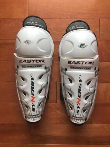 Easton Synergy ST6 Youth Shin Guards / Shin Pads 10"