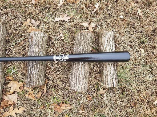 New Custom Sasquatch Bat