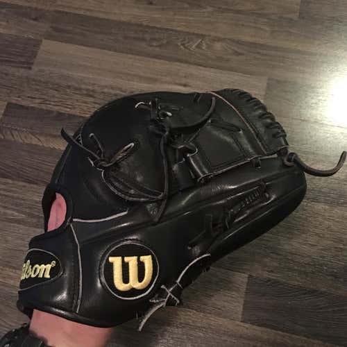 Wilson A2000 11.75” - CK22