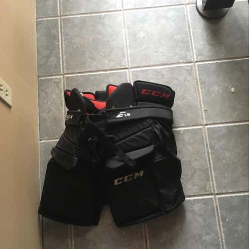 CCM R1.9 INT Goalie Pants