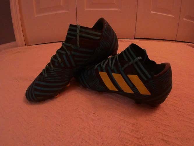 Adidas Nemeziz 17.3 - Size 10