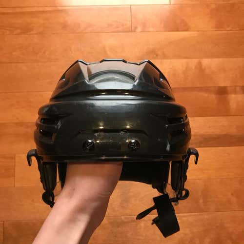Bauer Reakt Helmet Black Size M, Like New