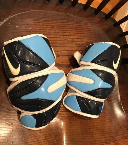 UNC Arm Pads