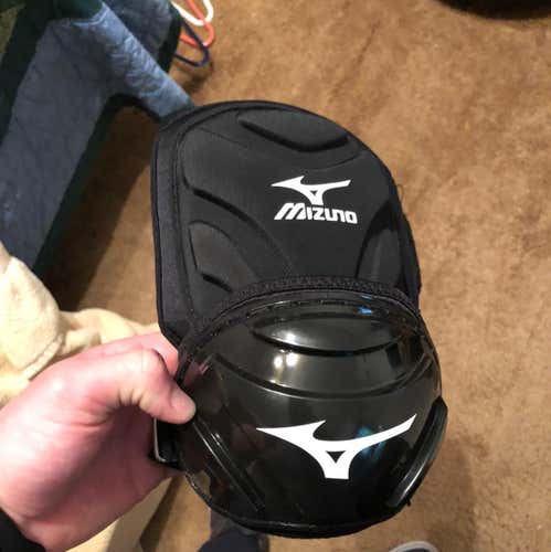 Mizuno Elbow Guard