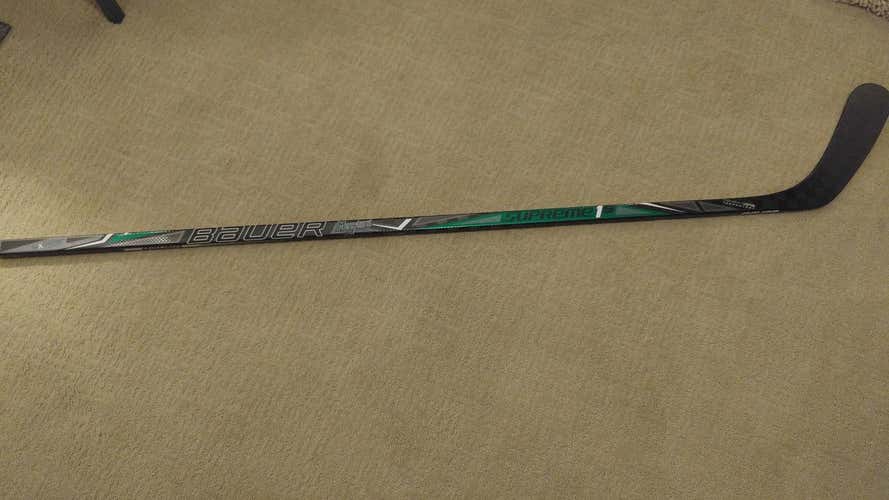 New Bauer 1s Stick Lefty Heel 81 - 85 Senior