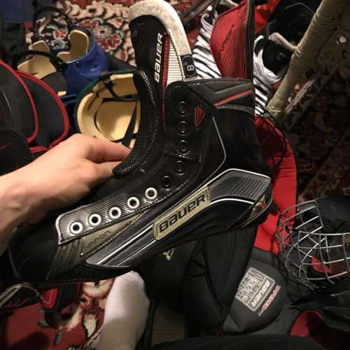 Never Used Bauer X800 Boots
