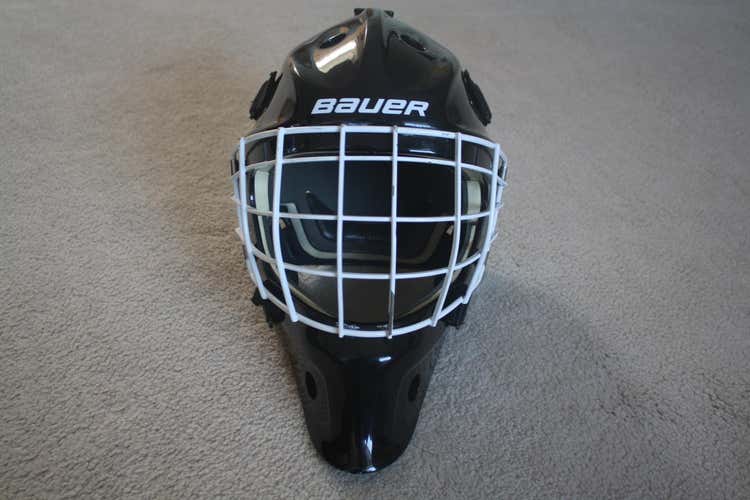Bauer NME 9 Goalie Mask Senior Fit 1