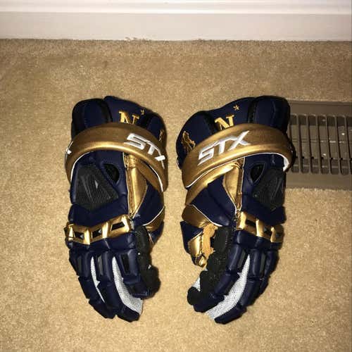 Navy Midshipmen/Naval Academy STX Assault Gloves