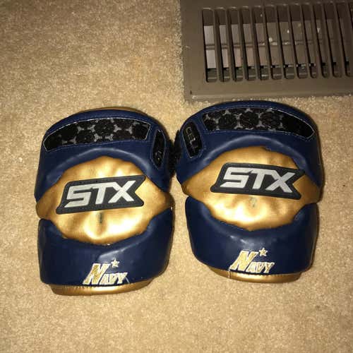 Navy Midshipmen/Naval Academy Cell D Pads