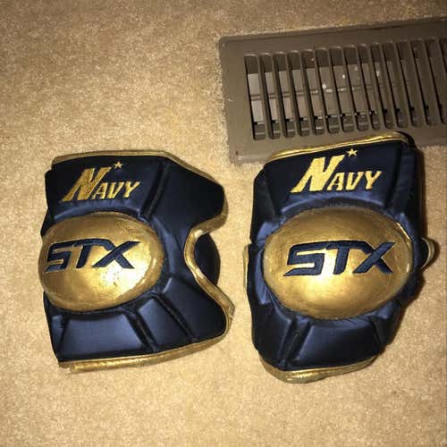 Navy Midshipmen/Naval Academy STX Showgun Arm Pads