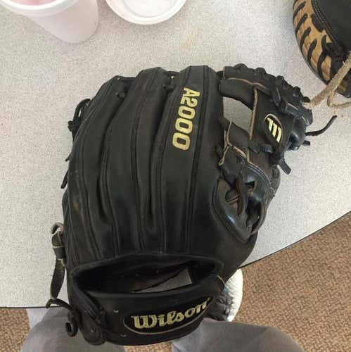 Wilson A2000
