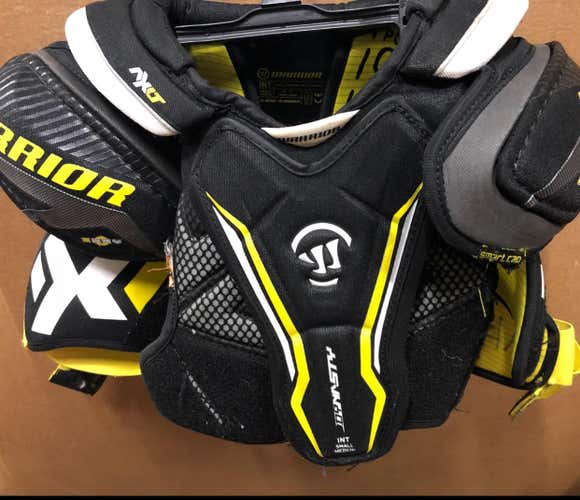 Warrior Dynasty AXLT Shoulder Pads