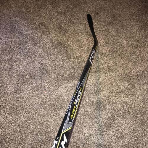 LH CCM Super Tacks 2.0 Pro Stock Stick (90 Flex,M-P90 Curve)