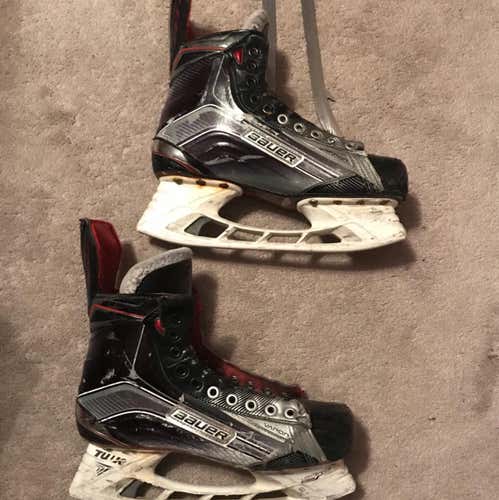 Bauer X900 Used. Size 8.5EE