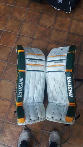 Vaughn Vaughn V5 Goalie Leg Pads Senior