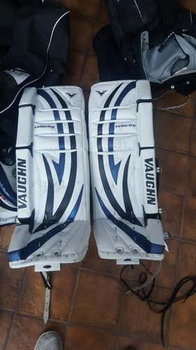 Vaughn Vaughn V5 Goalie Leg Pads Junior