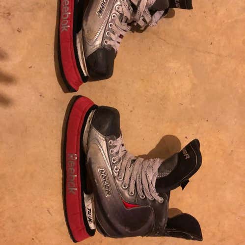 Bauer X:60 Ice Skate 9.5 D