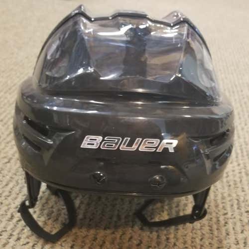 New Bauer Reakt Helmet Sr. Large