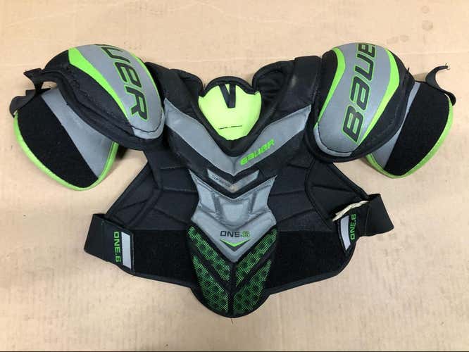 Bauer One.6 Hockey Shoulder Pads Jr. Small