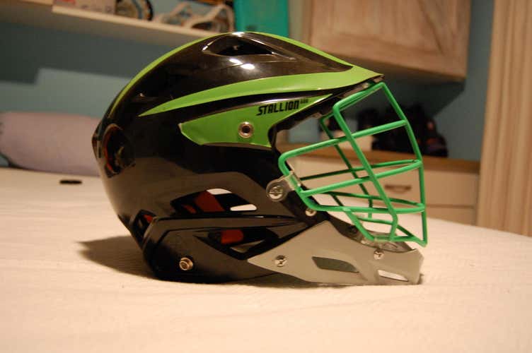 New STX Stallion 600 Helmet Adult