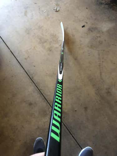 Limited edition Warrior Alpha Evo Stick Right Mid 85 Senior