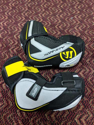 New Warrior Dynasty AXLT Elbow Pads Senior