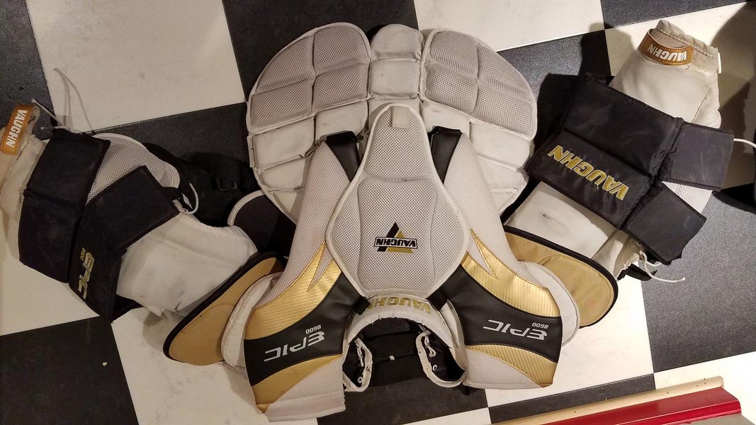 Vaughn Goalie Chest Protector Senior ($150 OBO)