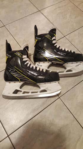 Pro Stock CCM supertacks, 8D, edge holders, great condition