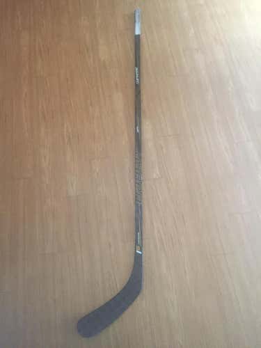 Bauer 1s Stick Righty Toe 76 - 80 Senior