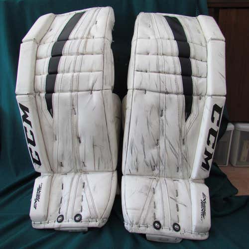 CCM Extreme Flex II 860/760 Goalie Equipment (Full Set)