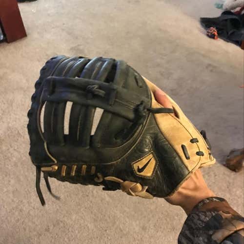 Nike First Basemen Glove