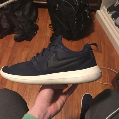 Used Nike Roshe Two