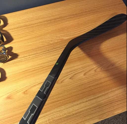 CCM RIBCORE P92 Curve Right Hand 75 Flex