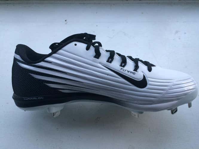 New Nike Vapor Men's Baseball Metal Cleats. Size 9.5