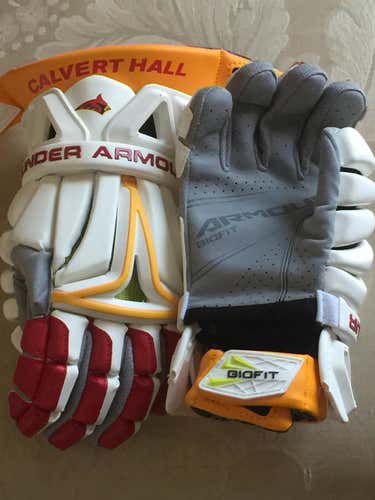 Calvert Hall Team Gloves!
