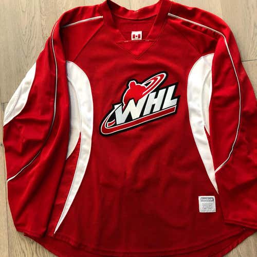 NEW CCM-Reebok Edge WHL Crested Pro Stock Practise Jersey Red size 56 .