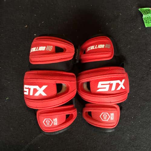 STX Stallion Arm Pads Medium