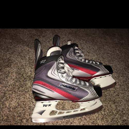 Bauer Vapor X3.0 Skates - Senior sz 5