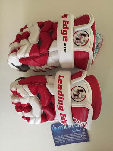 New Brine Triumph2 Gloves