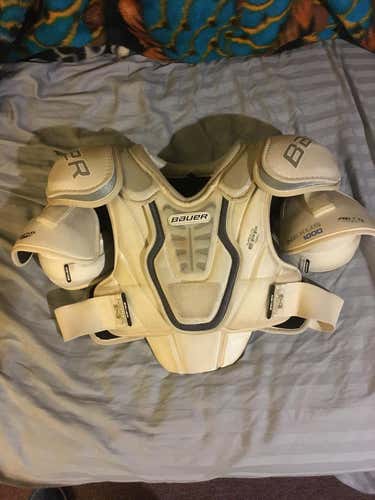 Bauer Nexus 1000 Shoulder Pads Senior