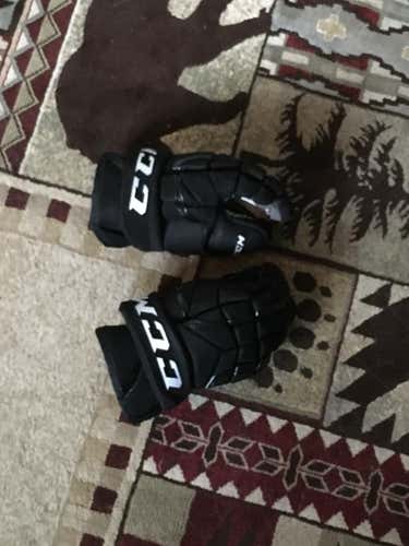 CCM Gloves Senior