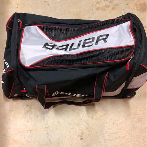 New Bauer Hockey Bag